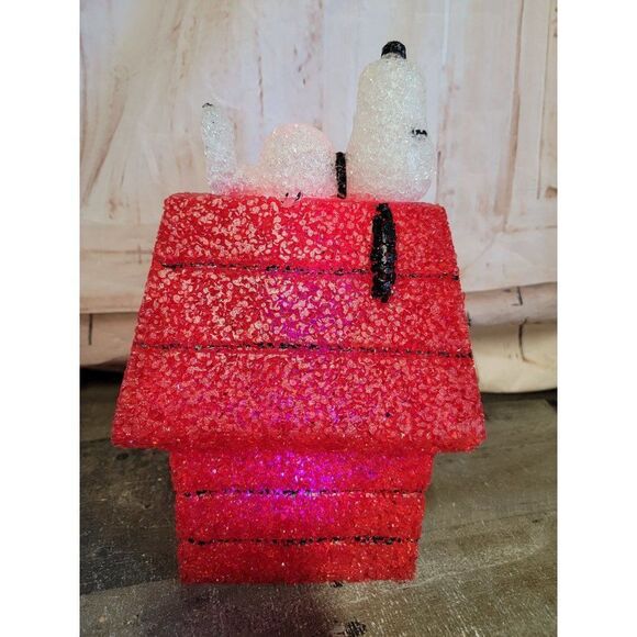 Snoopy 2011 red house light up wreath xmas decor figure - Picture 7 of 10